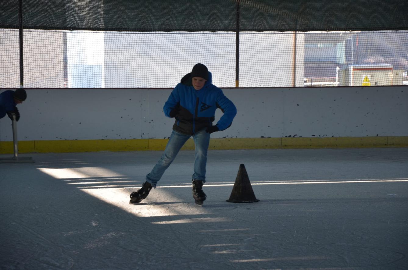 Vánoční bruslení II. stupně - 36