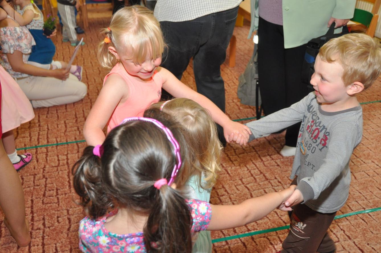 Besídka "Den maminek" - 60