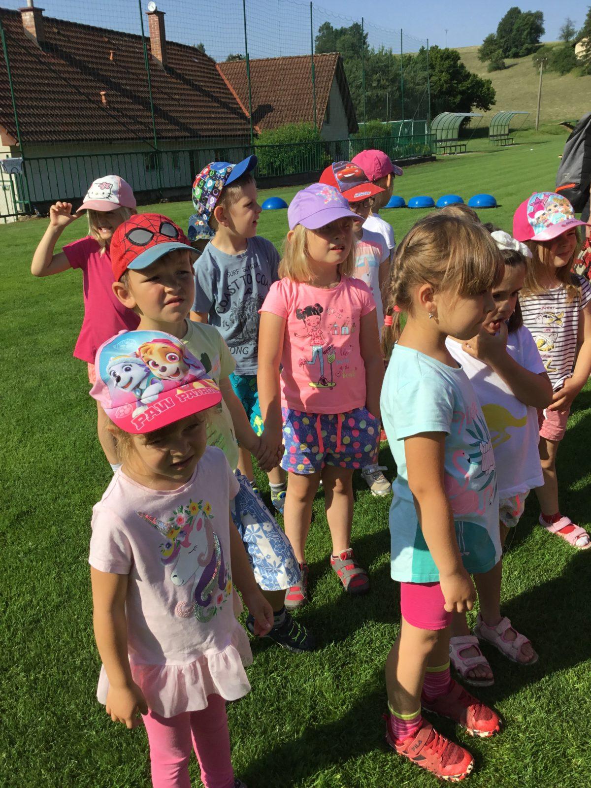 "Fotbalová hvězdička" - 65