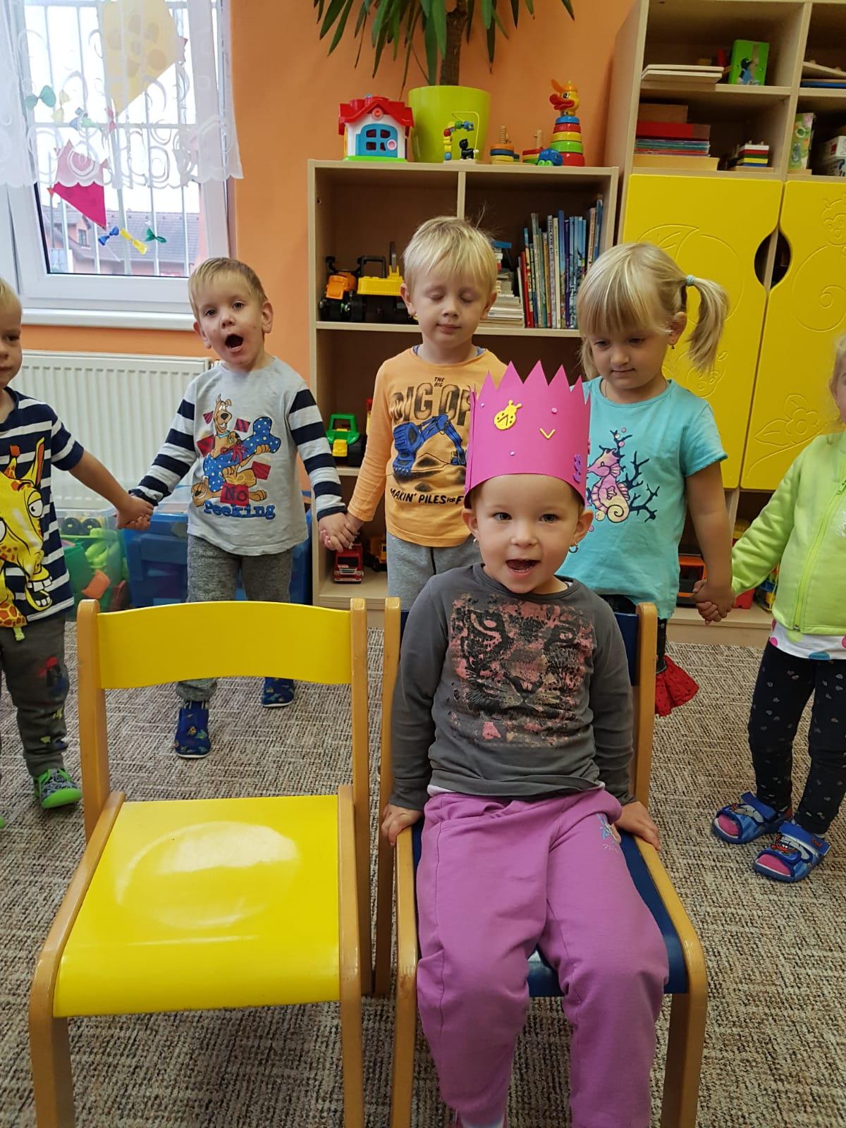 Broučci slaví: Leonka měla narozeniny - 2