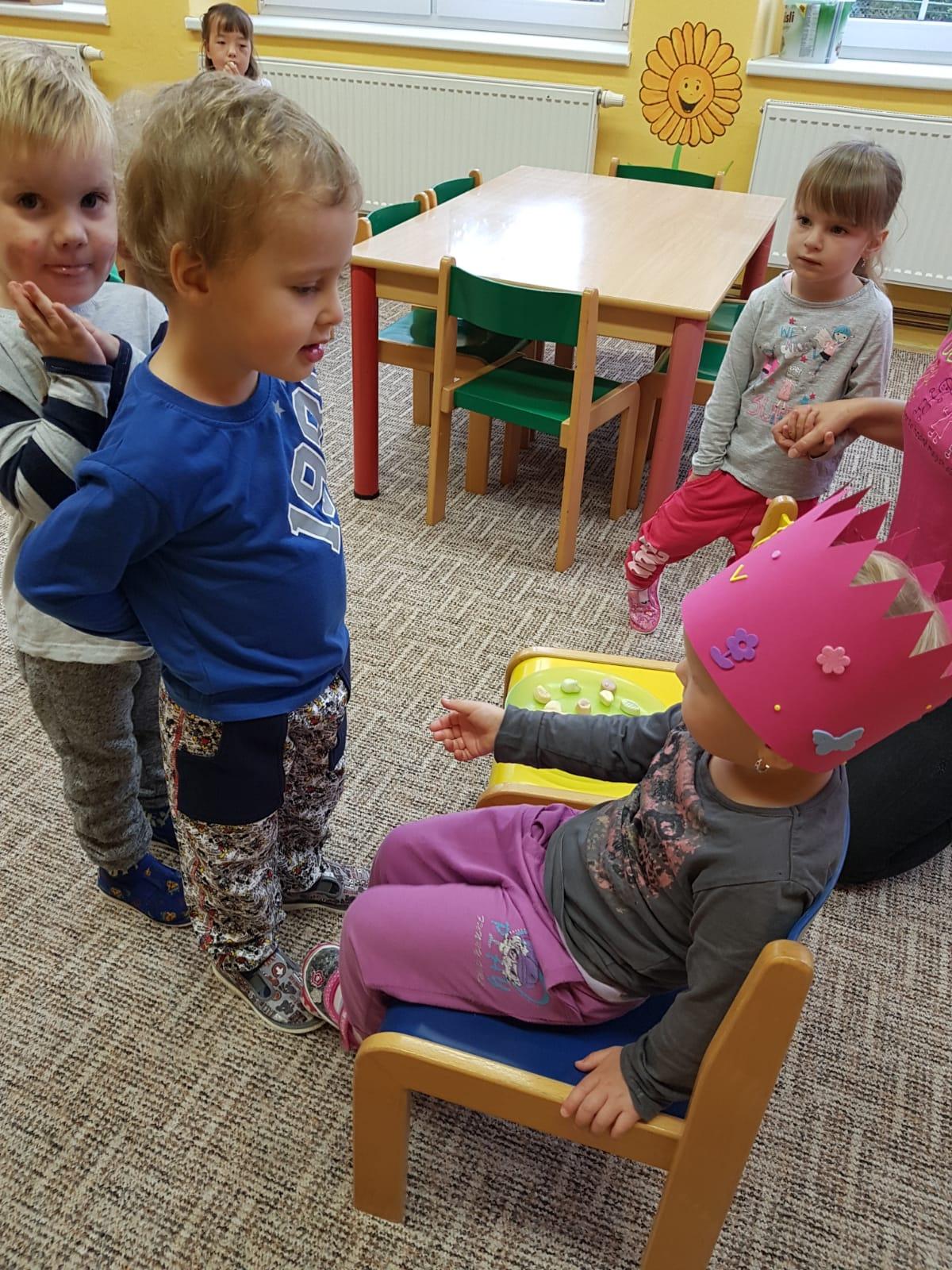 Broučci slaví: Leonka měla narozeniny - 5