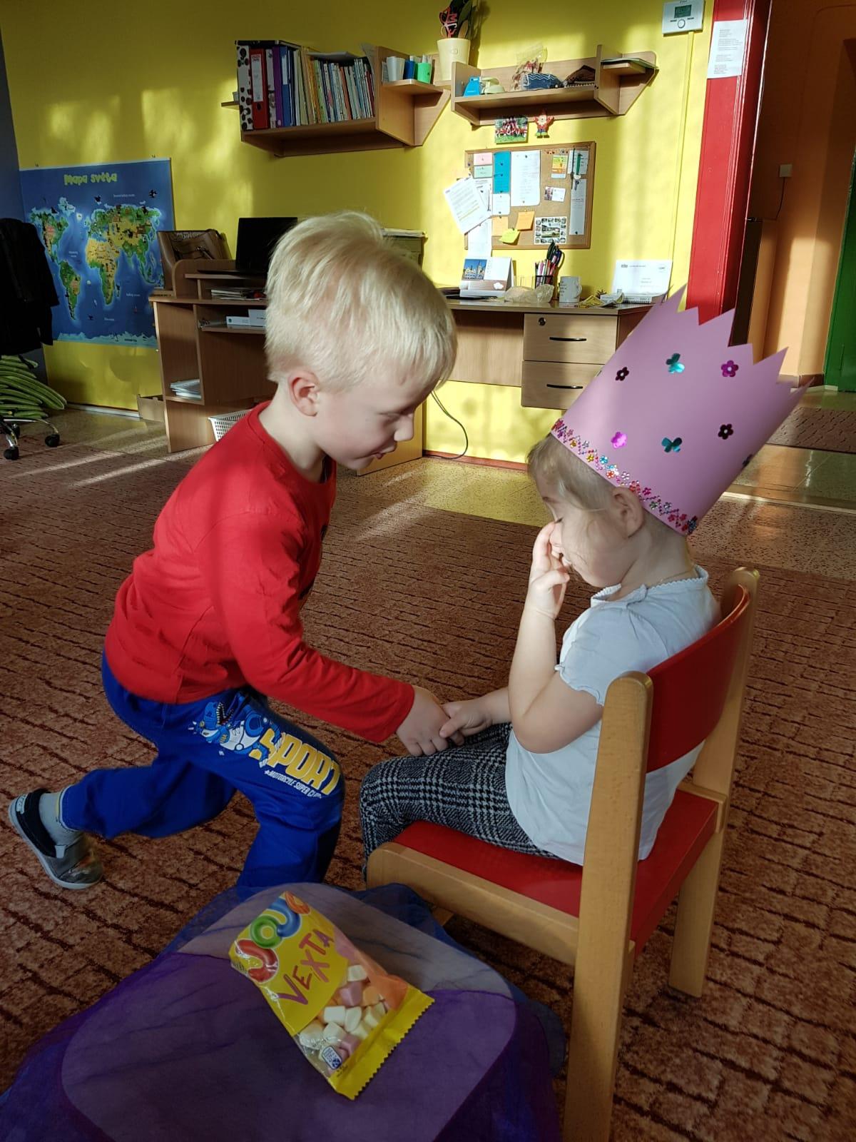 Brouči a Klokánci slaví: Stelinka a Jeníček, narozeniny - 1