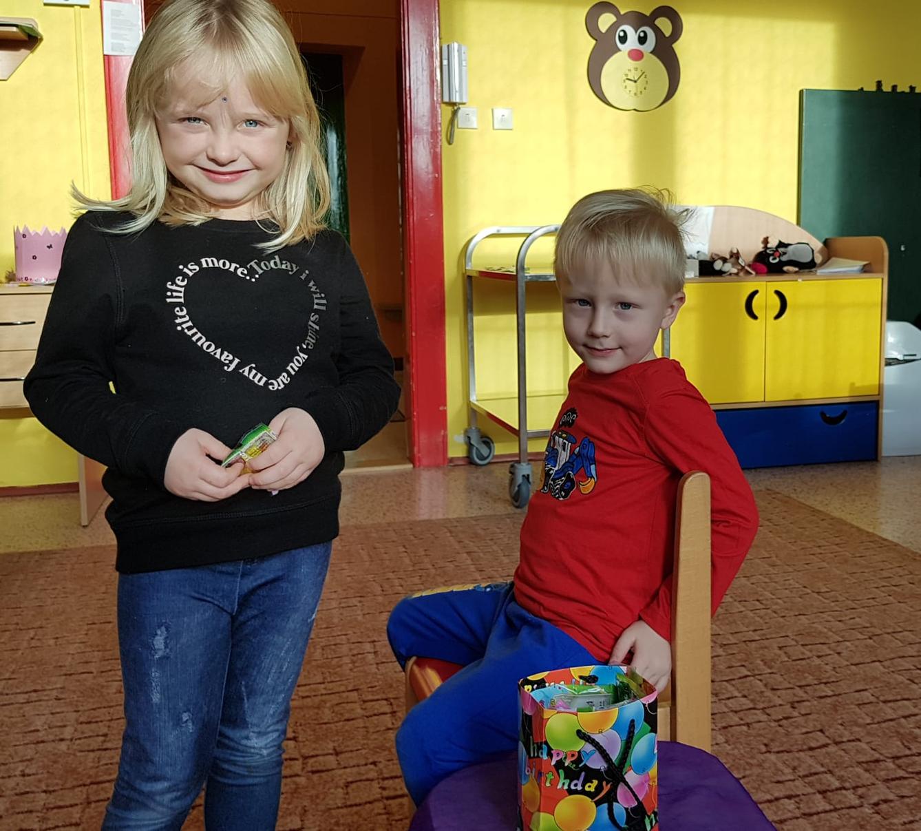 Brouči a Klokánci slaví: Stelinka a Jeníček, narozeniny - 6