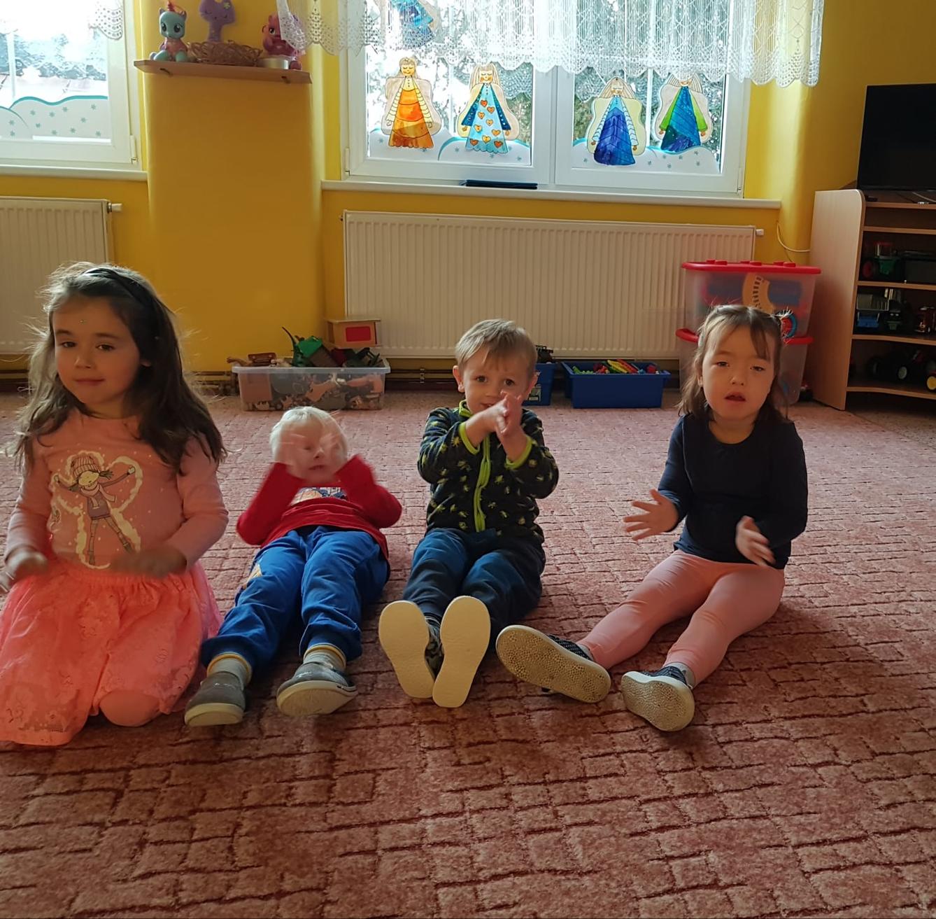 Brouči a Klokánci slaví: Stelinka a Jeníček, narozeniny - 10