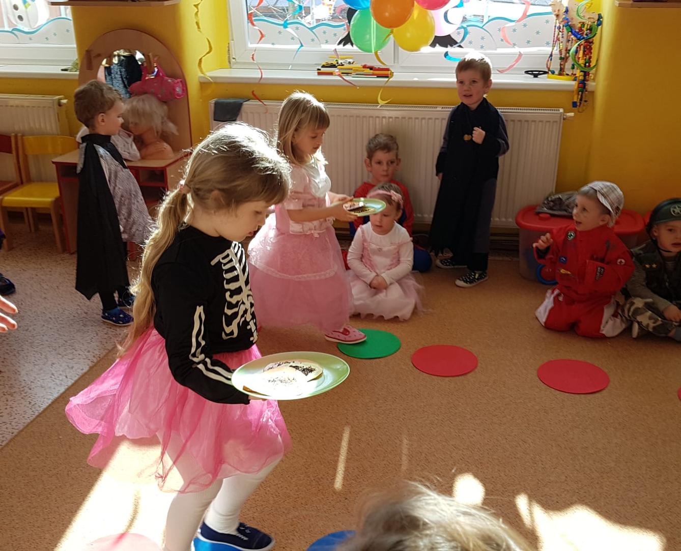 Karnevalové dopoledne v MŠ - 71