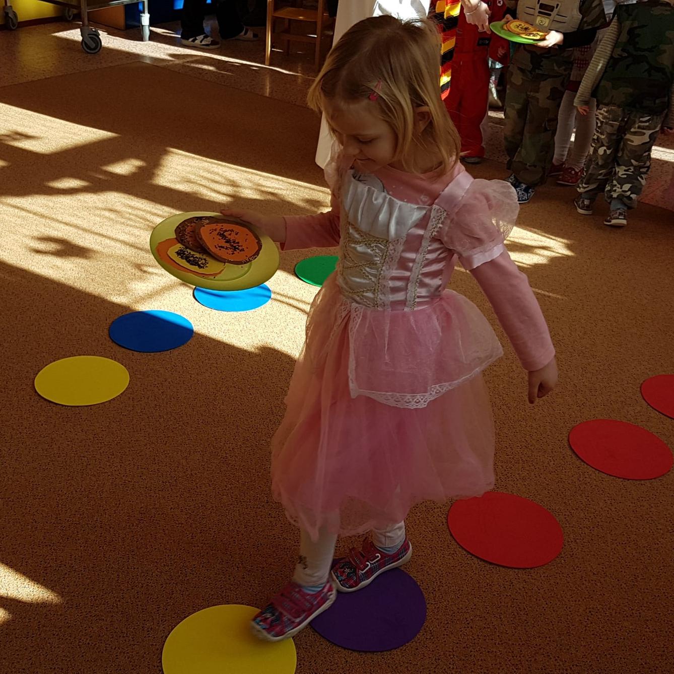 Karnevalové dopoledne v MŠ - 73