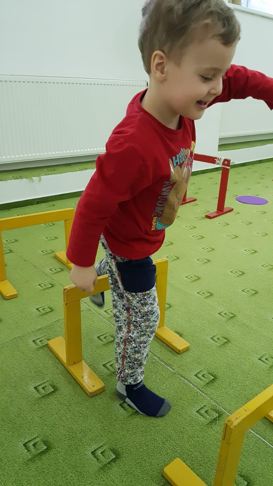 Broučci: v tělocvičně je to prima!!! - 8