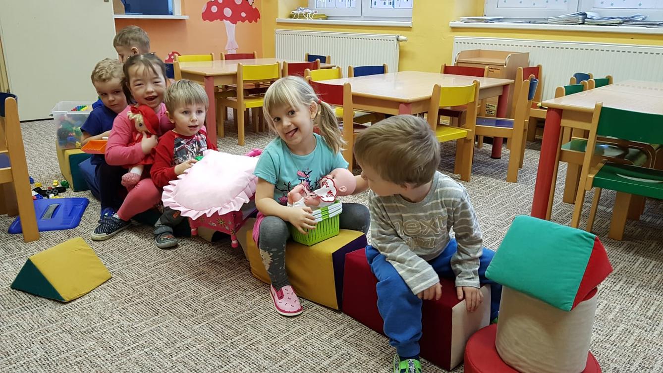 Broučci: "Z pohádky do pohádky" - 2