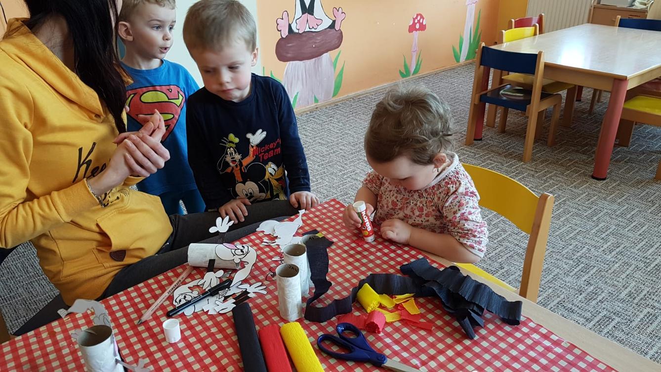 Broučci: "Z pohádky do pohádky" - 13