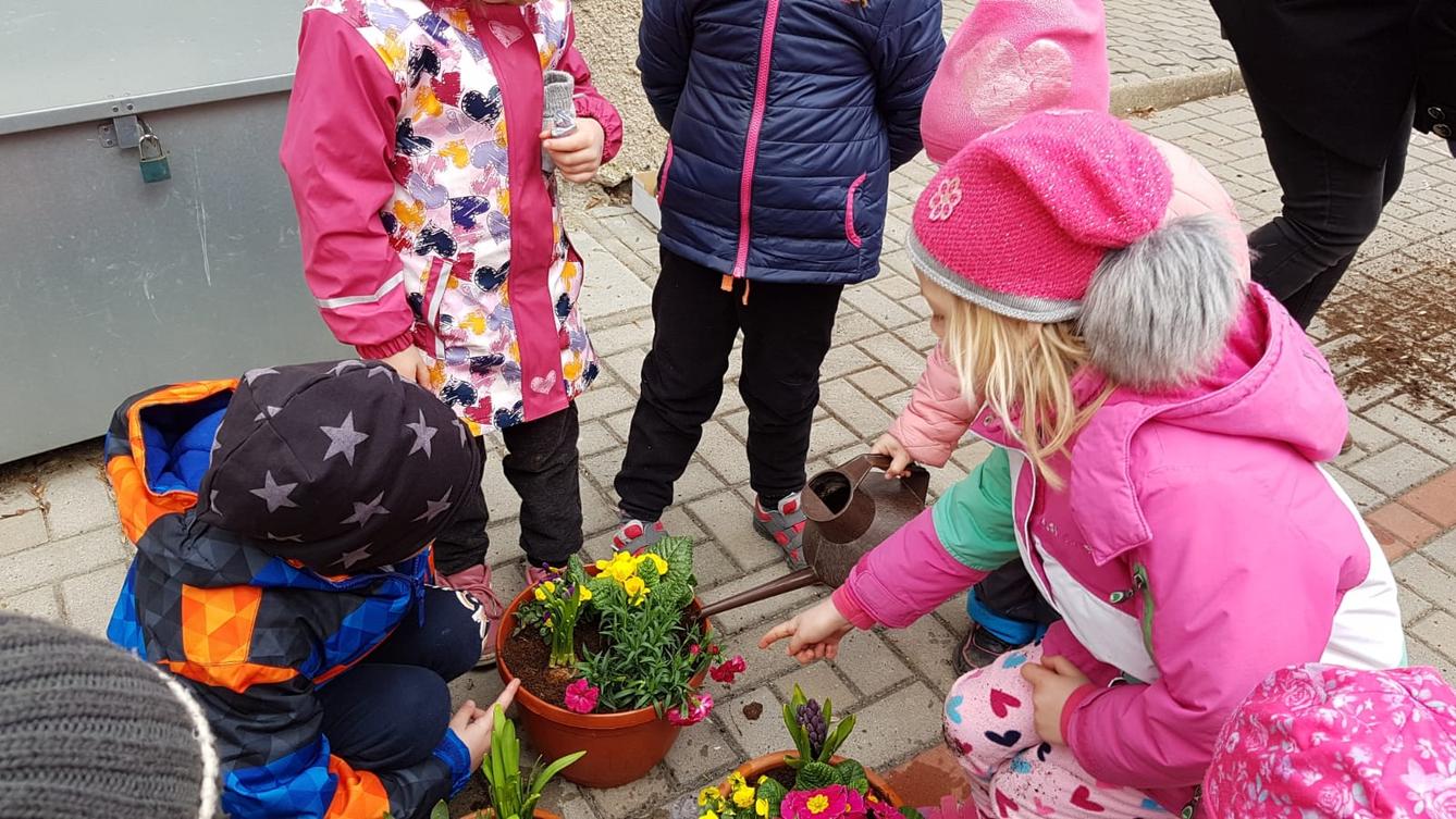 přivoláváme jaro do MŠ - 39