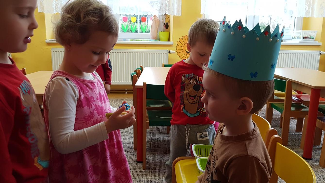 Broučci slaví: Pavlíček měl narozeniny - 1