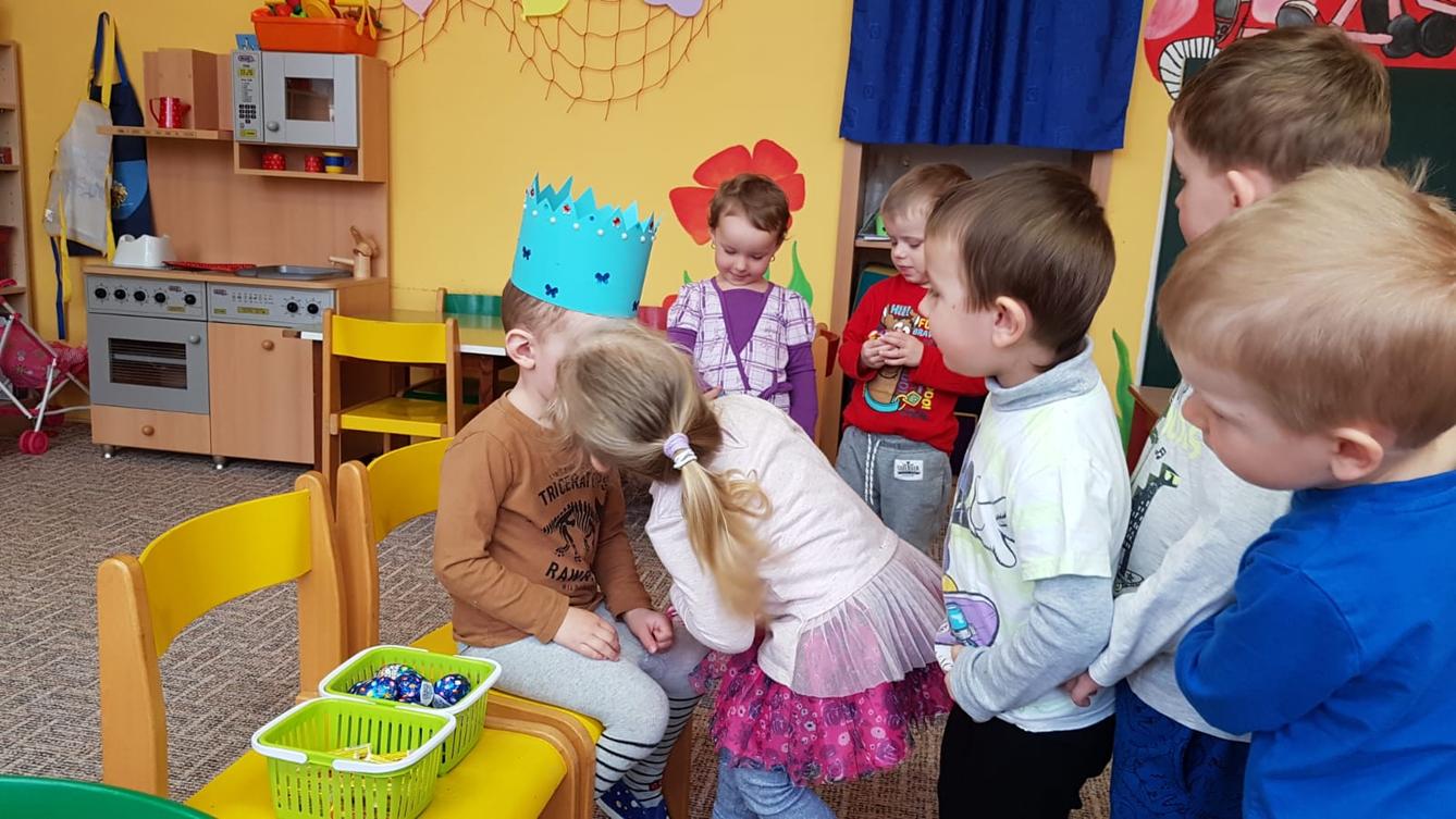 Broučci slaví: Pavlíček měl narozeniny - 9