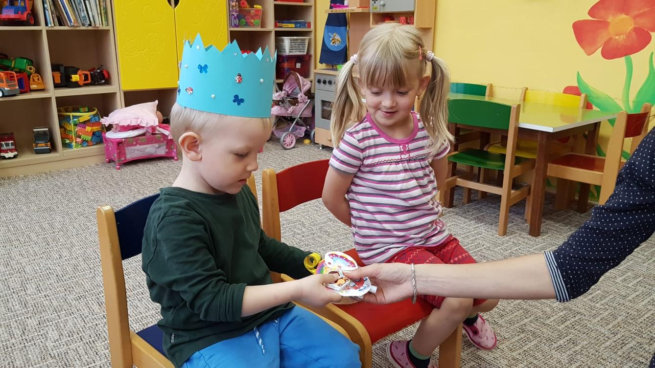 Broučci slaví: Mareček D. měl narozeniny - 10