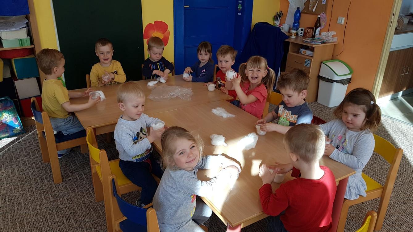 příprava na Velikonoce u Broučků, aneb "HODY, HODY...." - 3