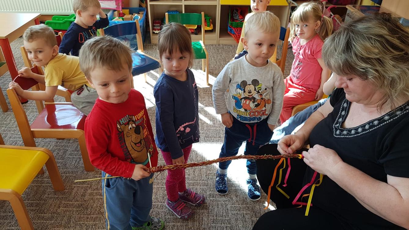 příprava na Velikonoce u Broučků, aneb "HODY, HODY...." - 10