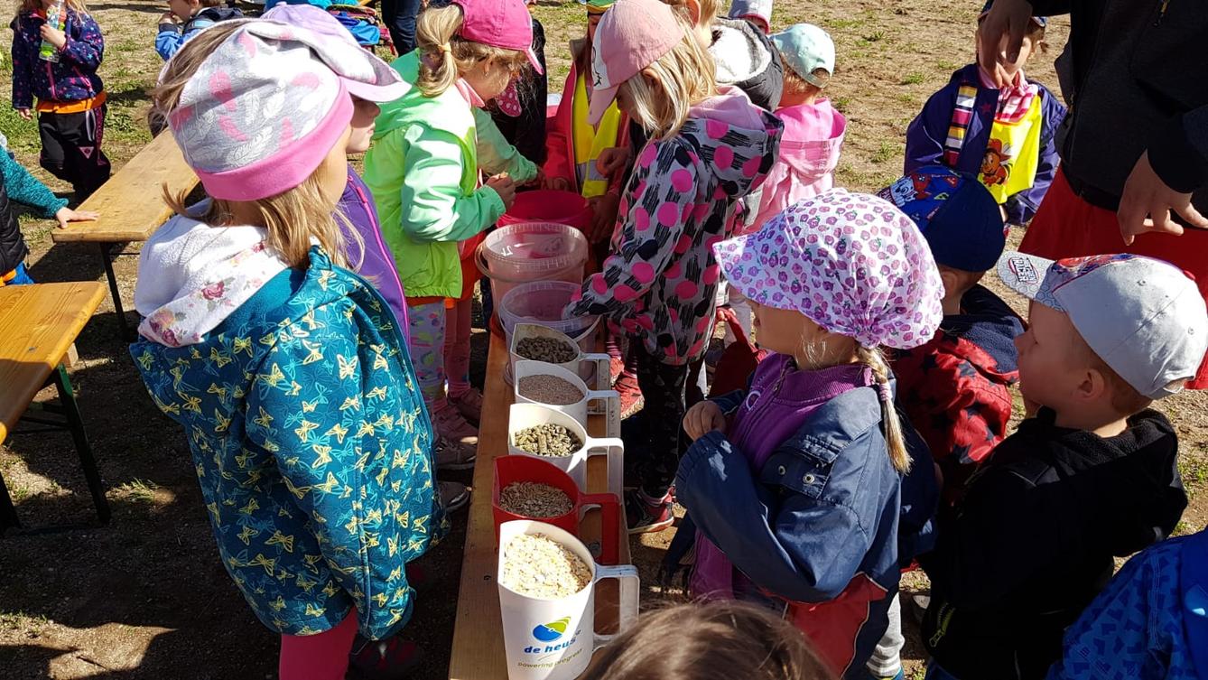 Máme rádi zvířata: Koníci - 8