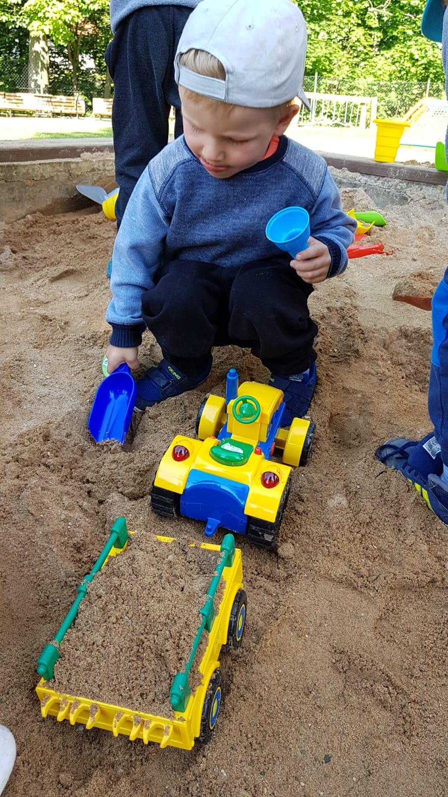 Užíváme zahrady - 28