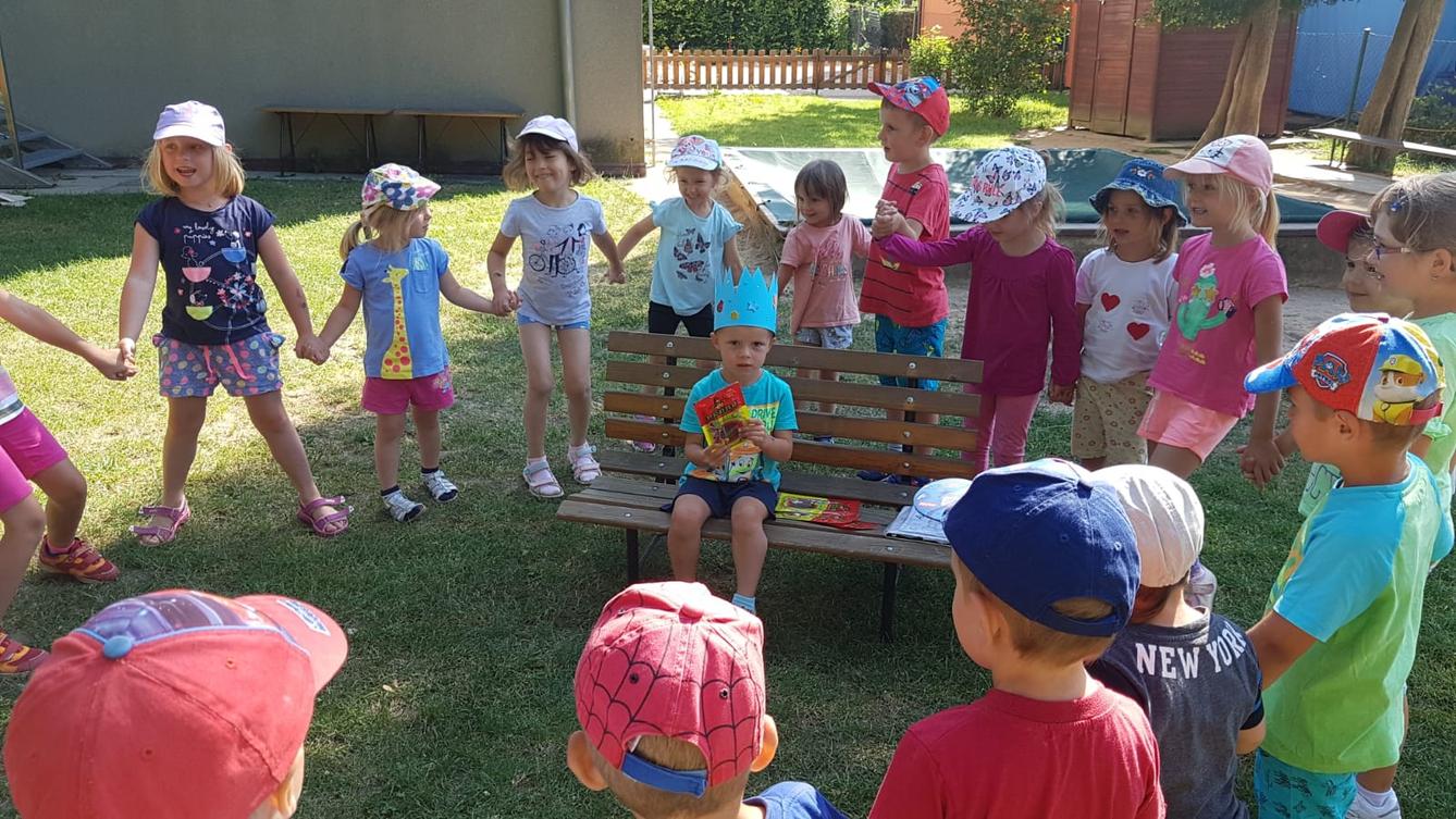 Vzpomínka na léto: Mareček V. měl narozeniny - 15