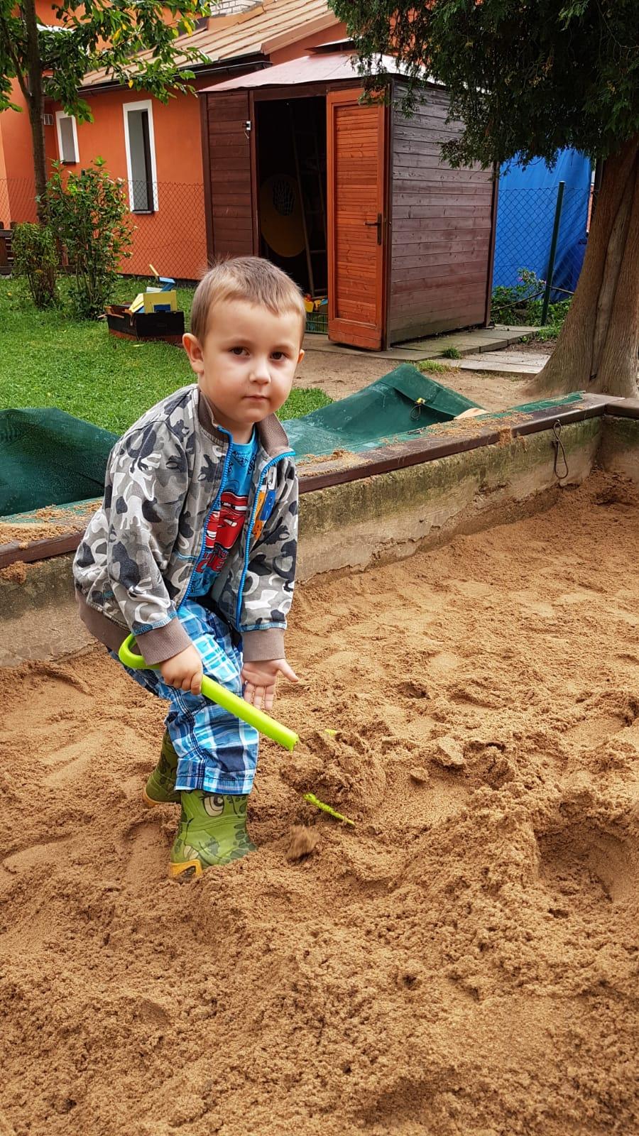 Užíváme zahrady!!!! :-) - 5