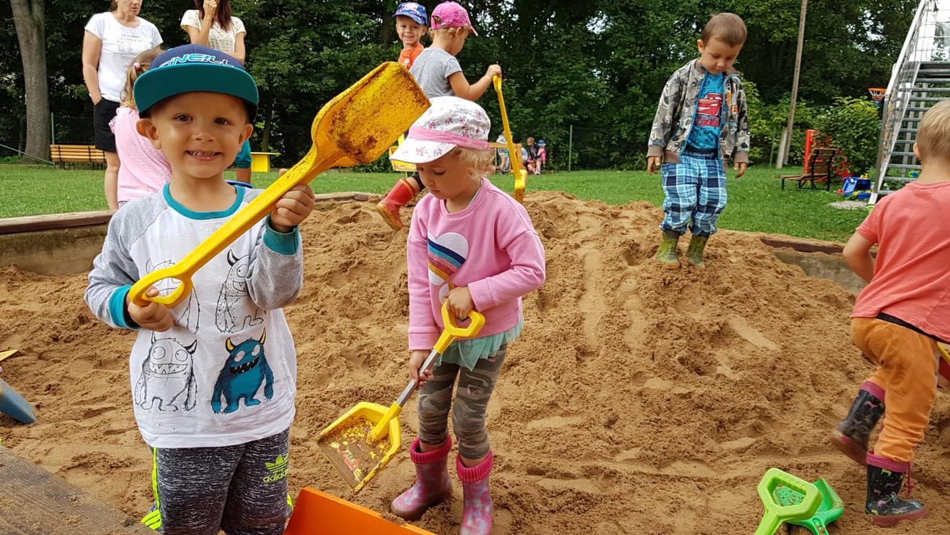 Užíváme zahrady!!!! :-) - 8