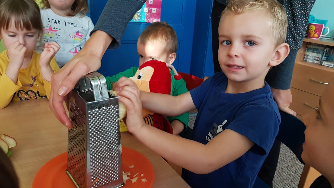 Broučci: "štrůdlíčkování" - 11