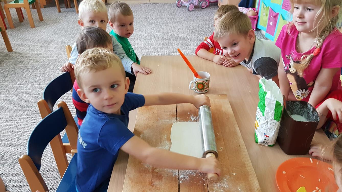 Broučci: "štrůdlíčkování" - 17