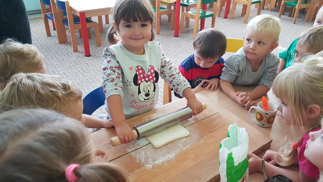 Broučci: "štrůdlíčkování" - 25