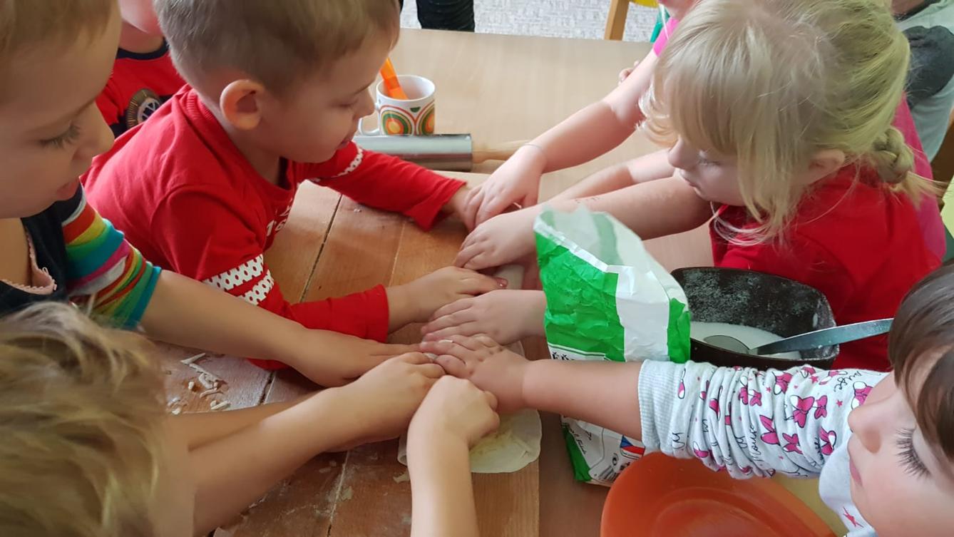 Broučci: "štrůdlíčkování" - 27