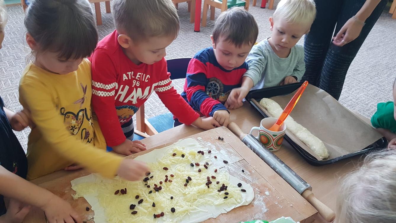 Broučci: "štrůdlíčkování" - 28