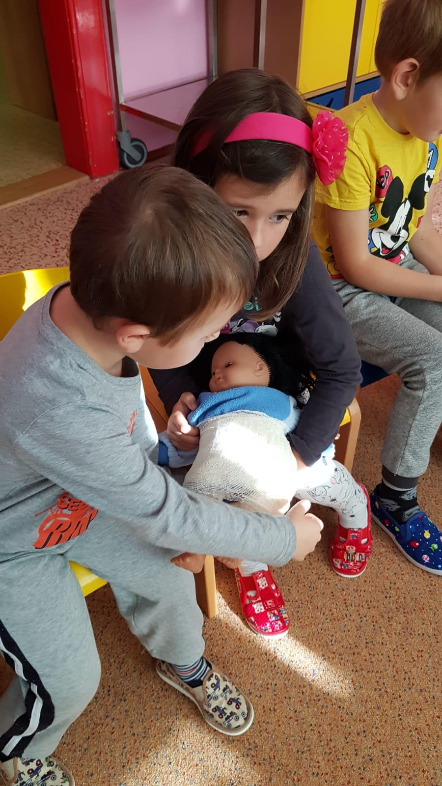 "Když hračky stůňou" - 35