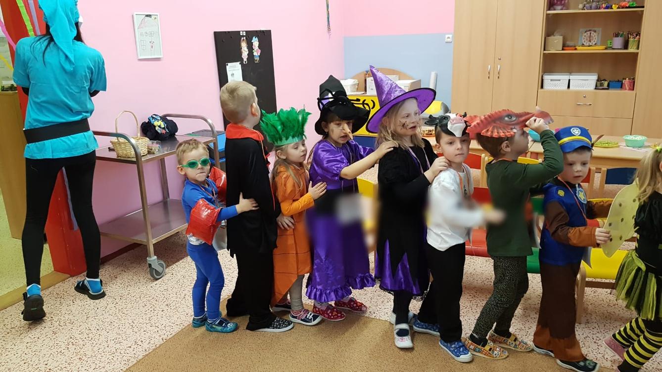 KARNEVALOVÉ DOPOLEDNE v MŠ - 4