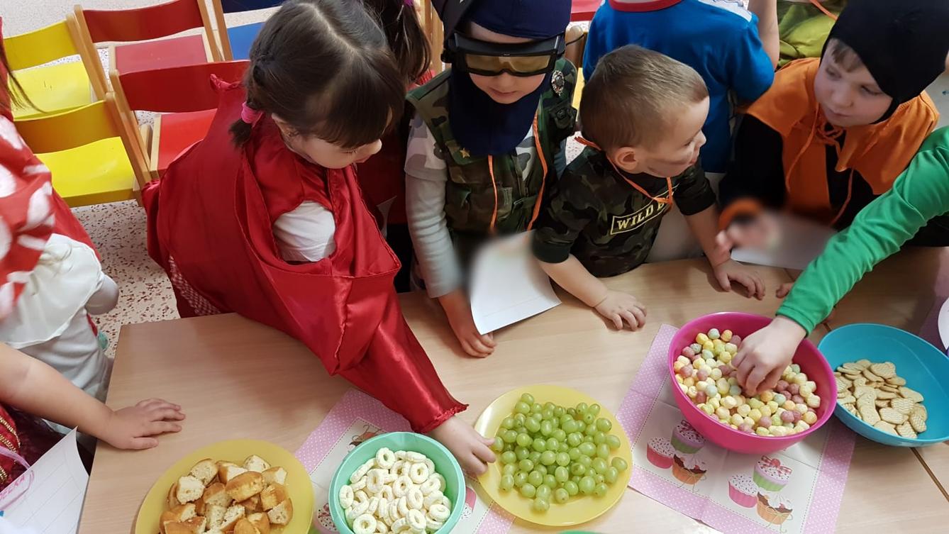 KARNEVALOVÉ DOPOLEDNE v MŠ - 20