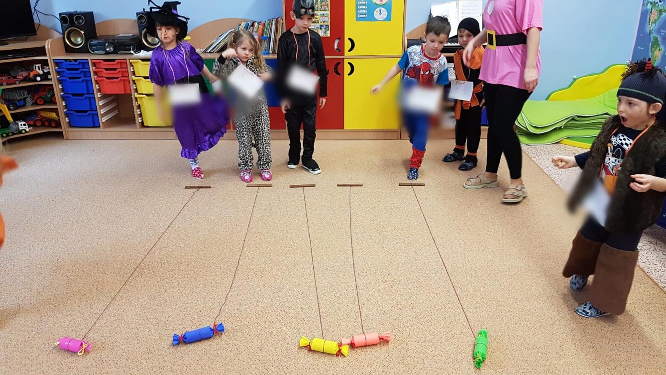 KARNEVALOVÉ DOPOLEDNE v MŠ - 23