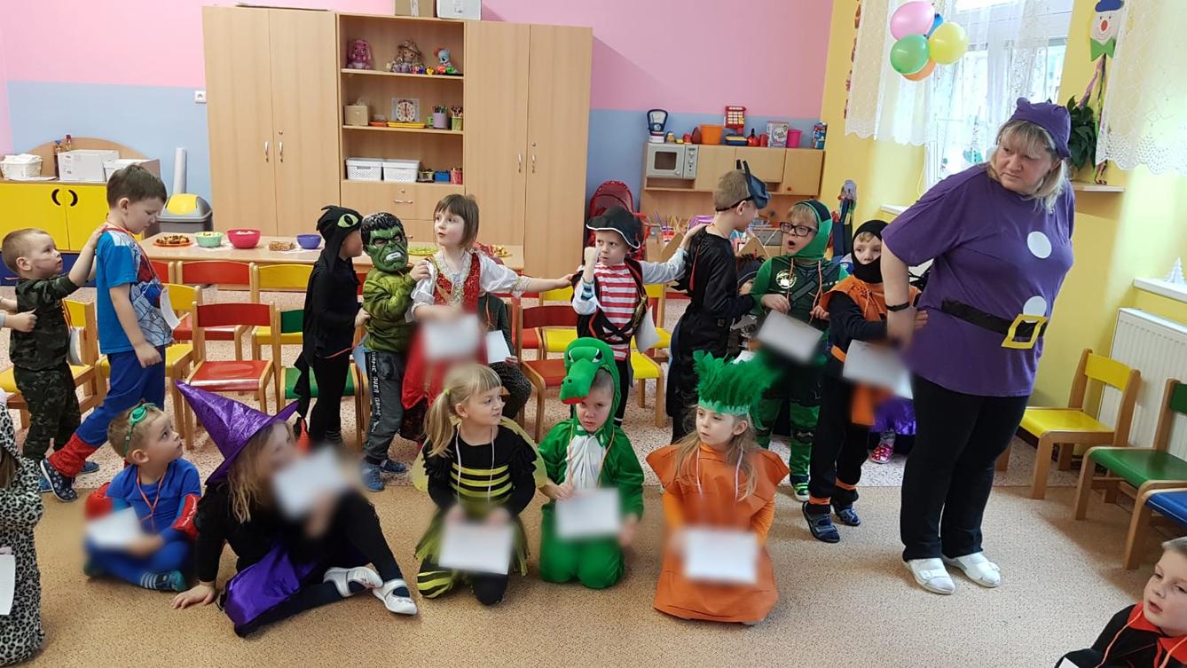 KARNEVALOVÉ DOPOLEDNE v MŠ - 31