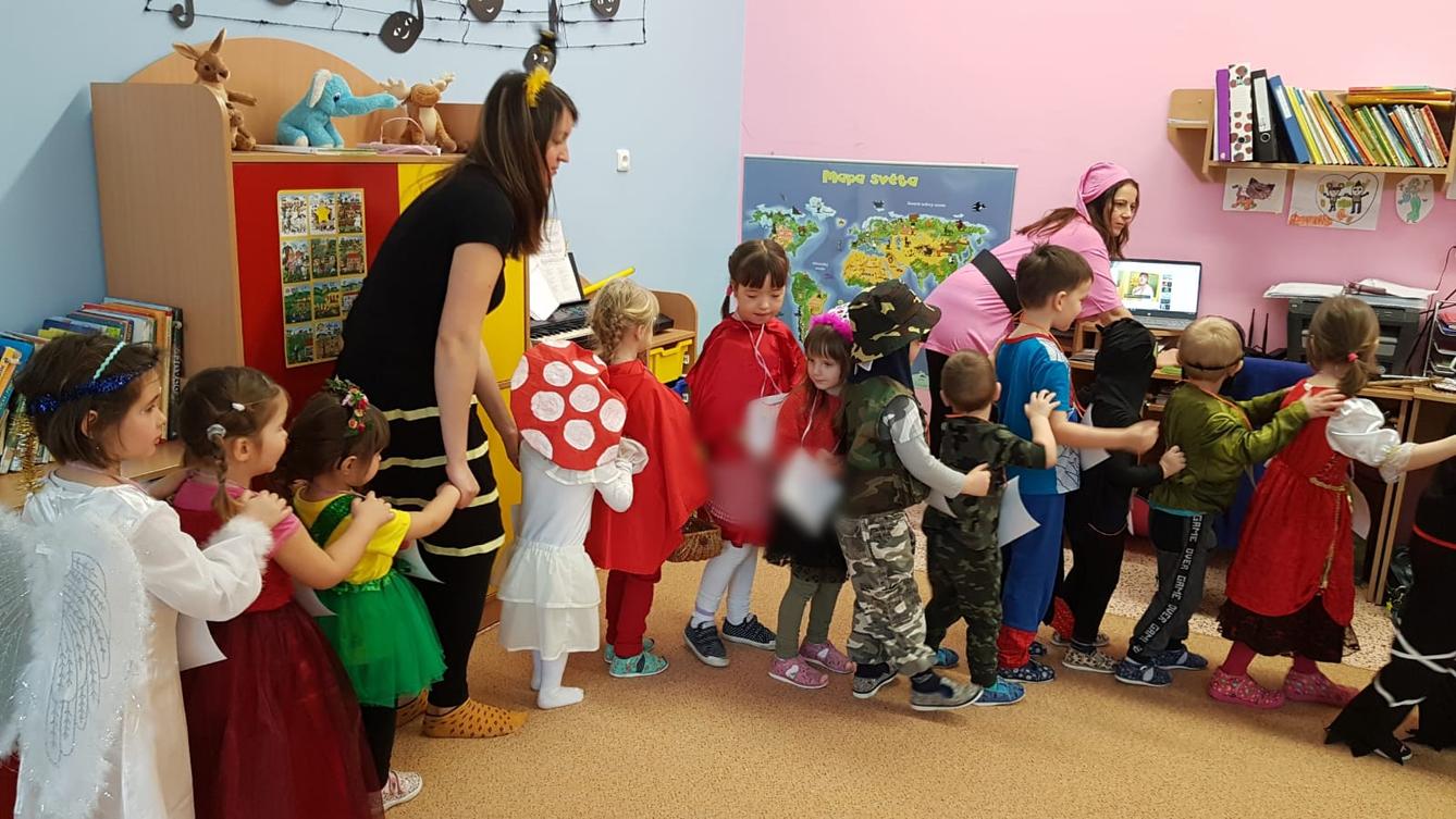 KARNEVALOVÉ DOPOLEDNE v MŠ - 32