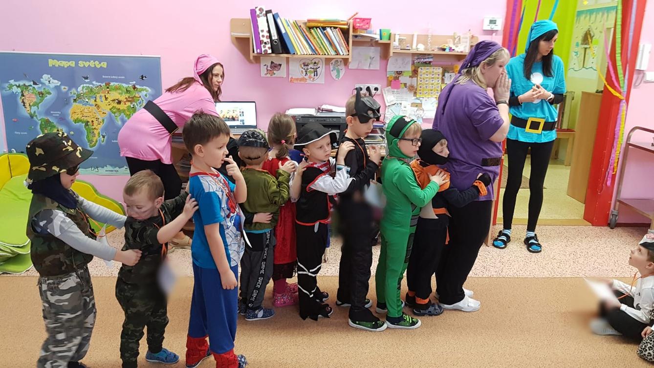 KARNEVALOVÉ DOPOLEDNE v MŠ - 33