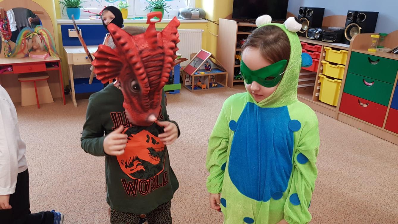 KARNEVALOVÉ DOPOLEDNE v MŠ - 38
