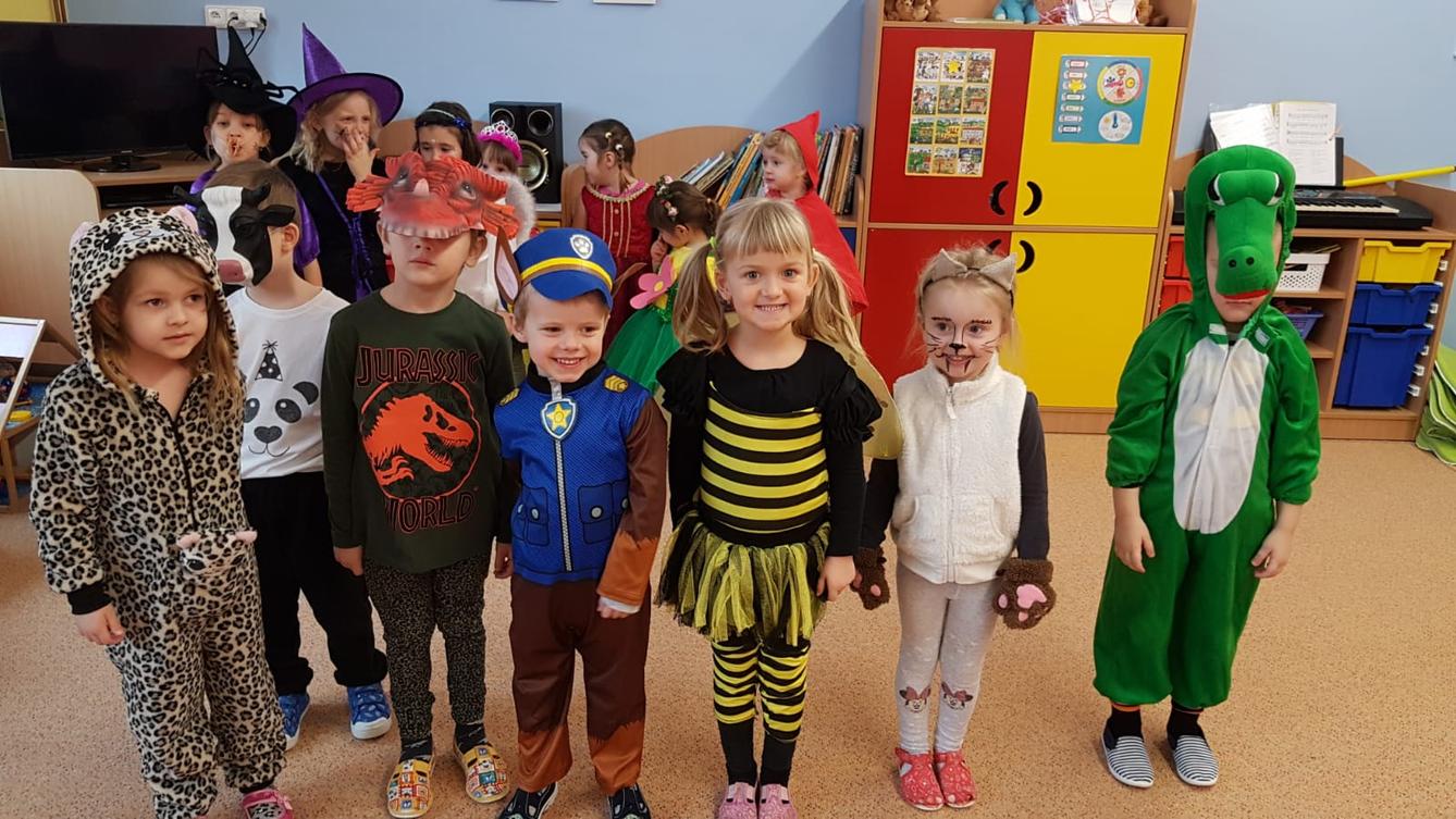 KARNEVALOVÉ DOPOLEDNE v MŠ - 43