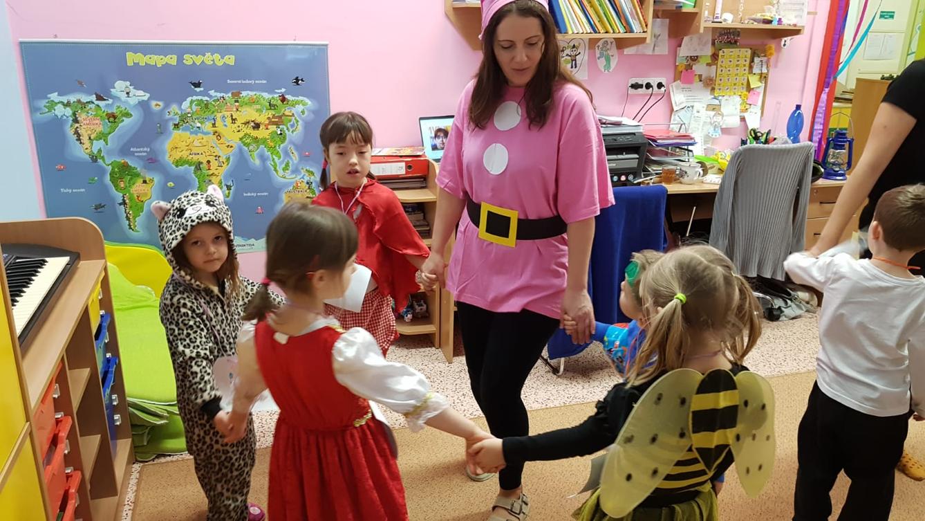 KARNEVALOVÉ DOPOLEDNE v MŠ - 48