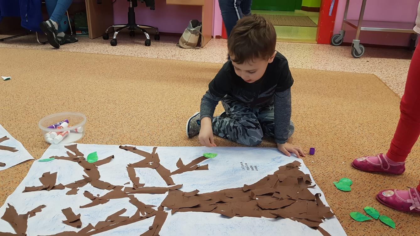 Vzpomínáme na školku: "Rozkvetlé jaro u Klokánků" - 20