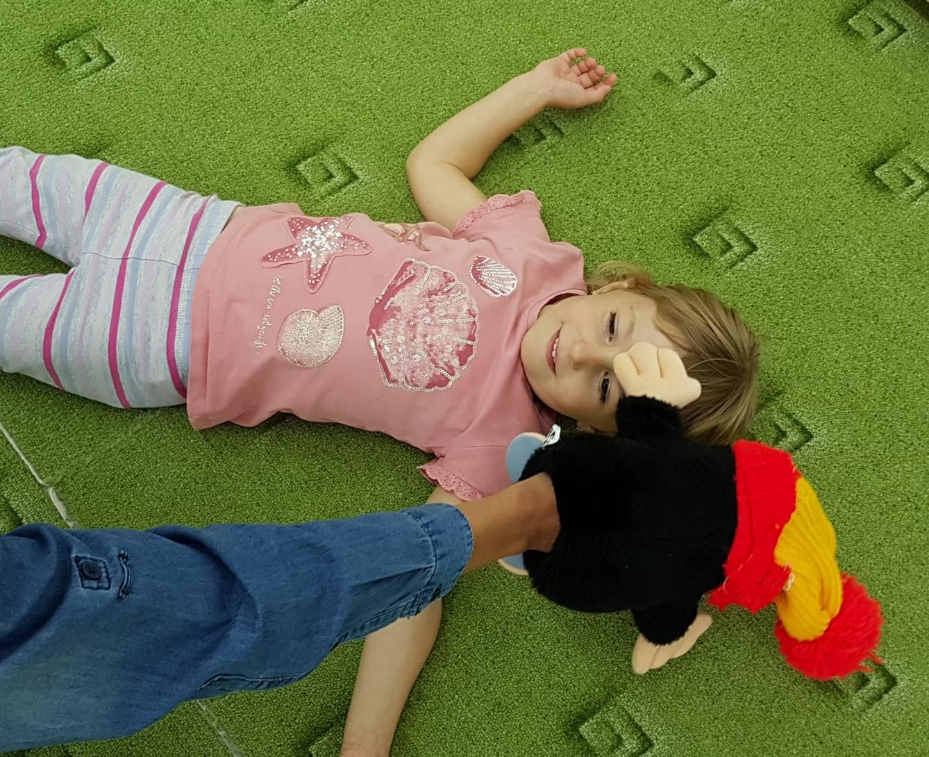 Broučci: "pracujeme a cvičíme" :-) - 1