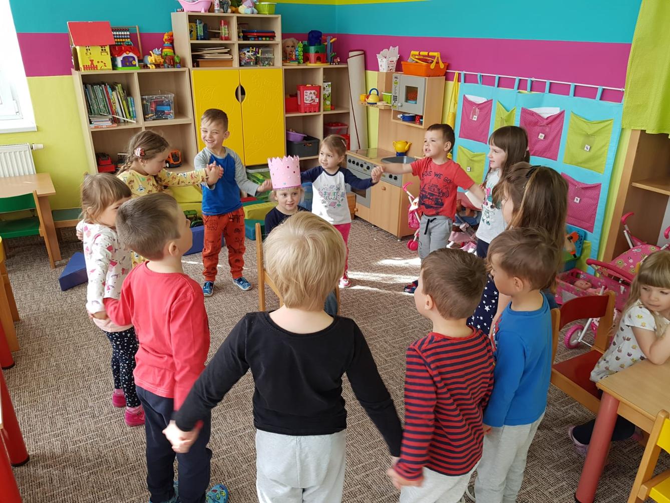 Broučci slaví: Markétka měla narozeniny :-) - 3