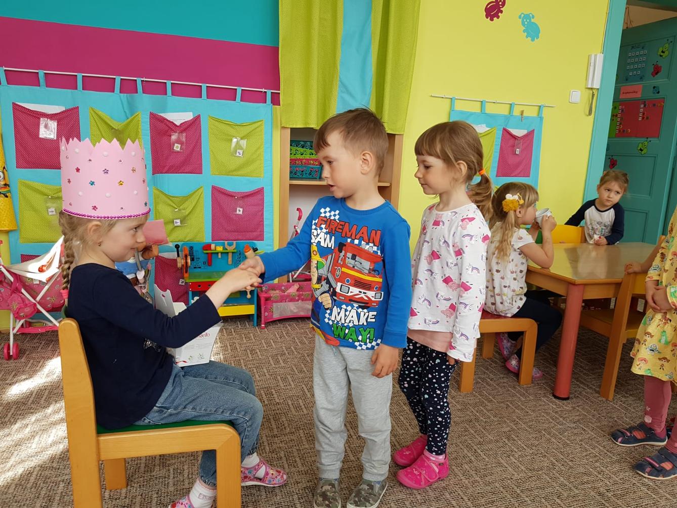 Broučci slaví: Markétka měla narozeniny :-) - 7