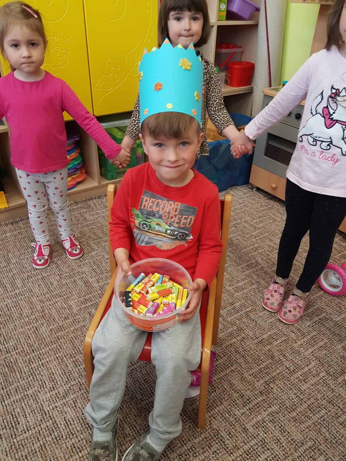 Broučci slaví: Martínek měl narozeniny - 3