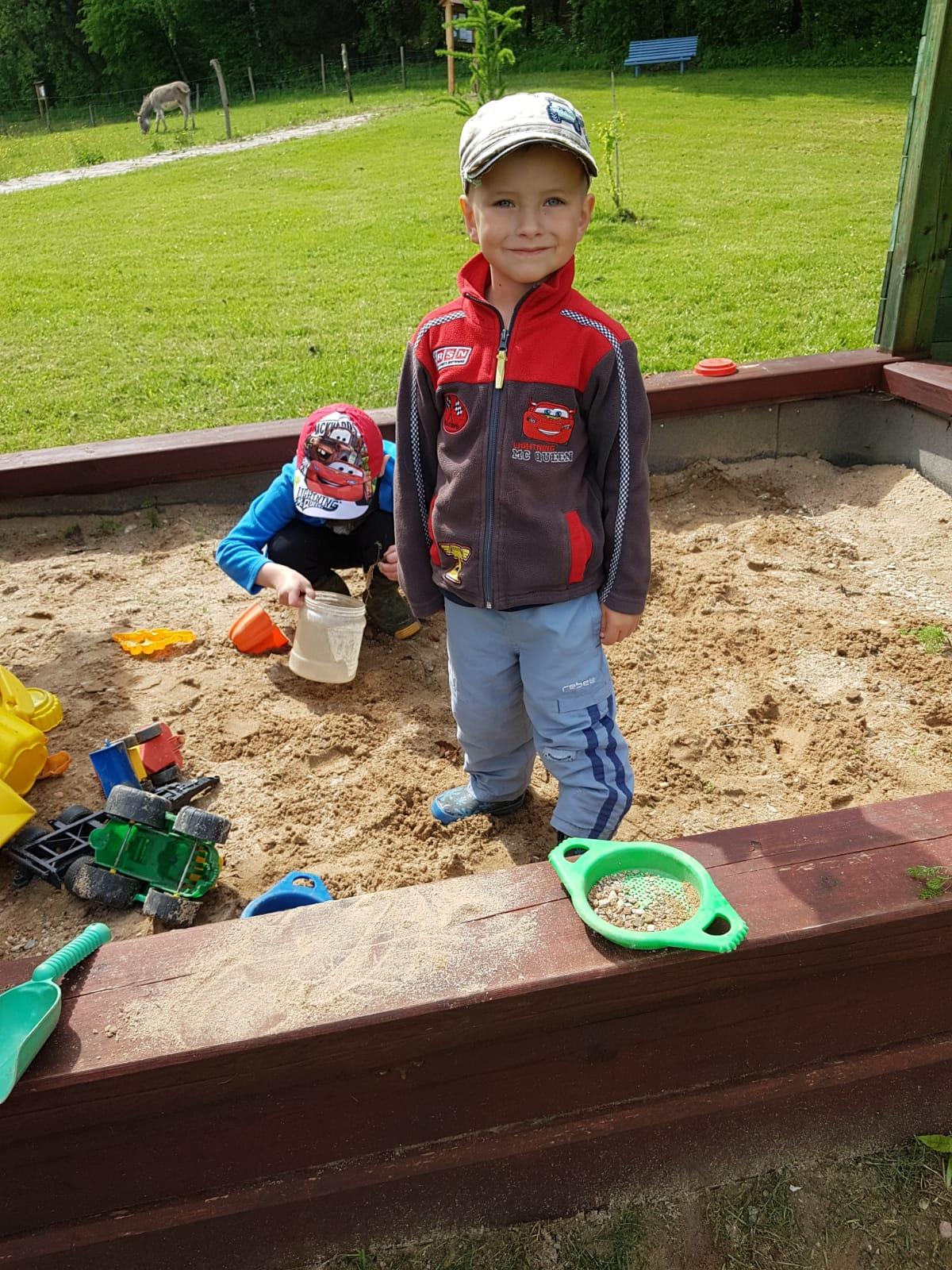 Sláva, nazdar výletu:-) (Babiččin statek - Líšnice) I. část - 4