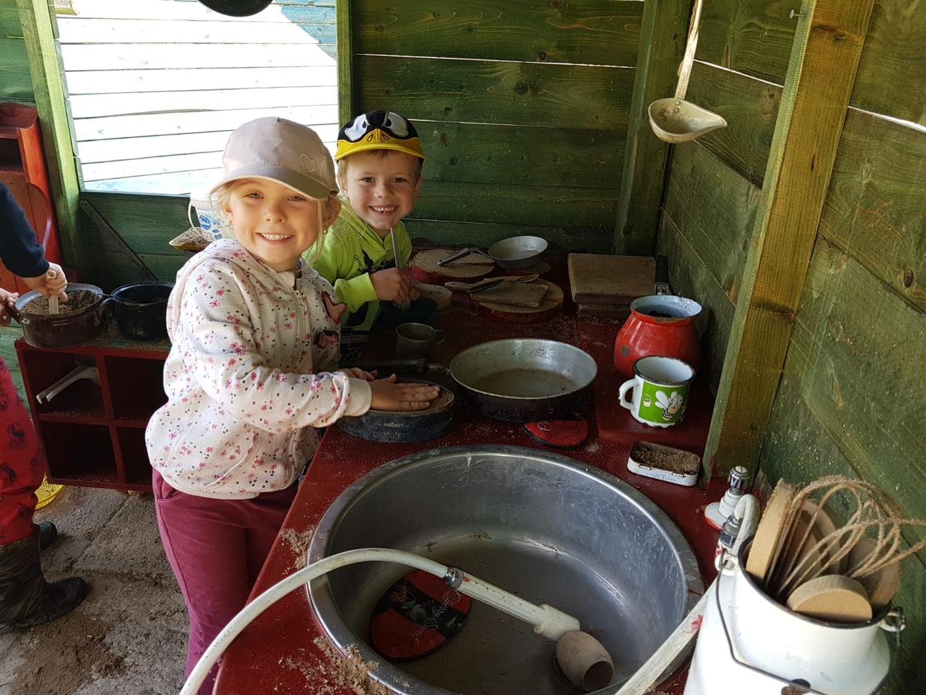 Sláva, nazdar výletu:-) (Babiččin statek - Líšnice) I. část - 29