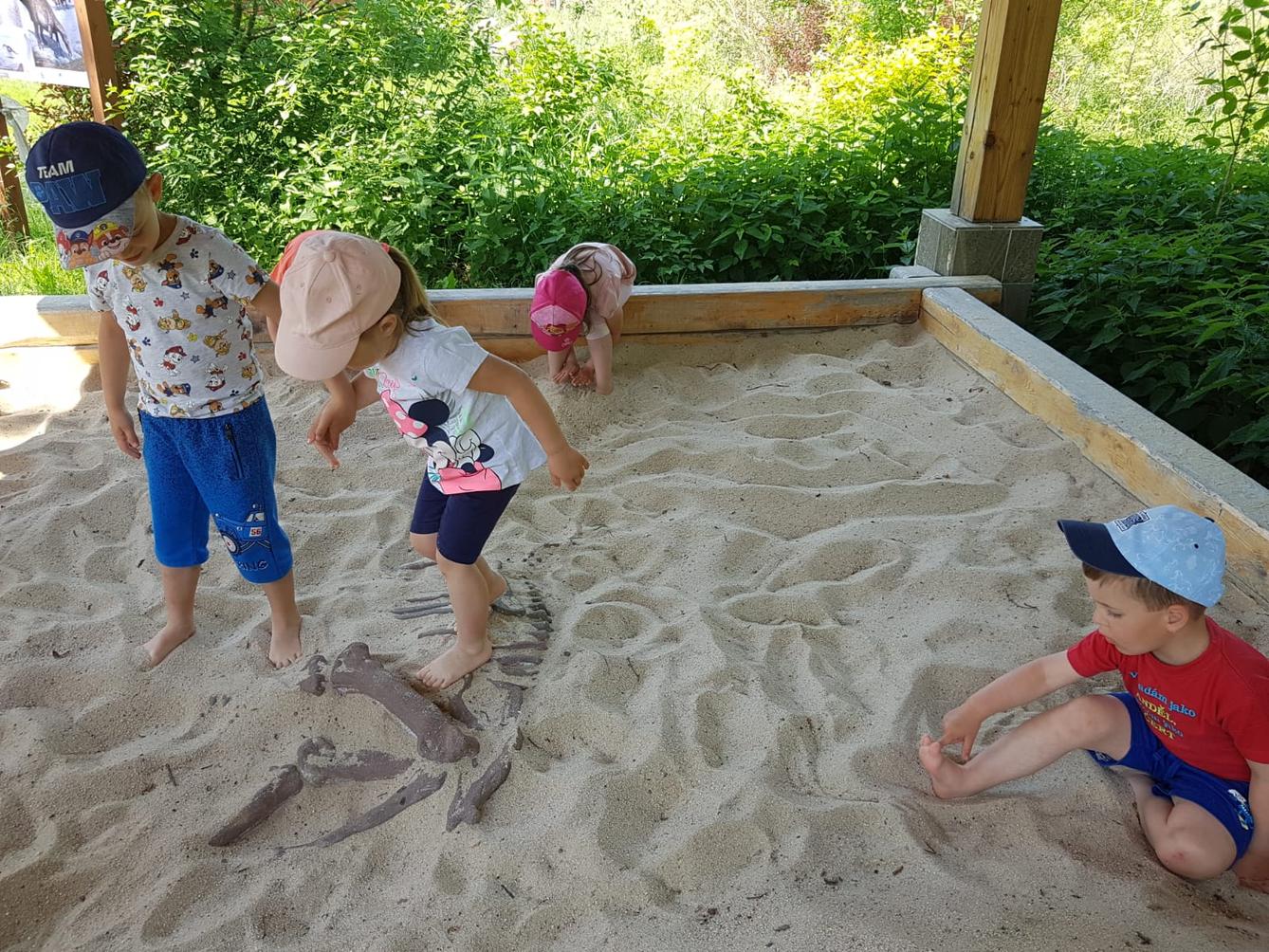 Sláva, nazdar výletu!!!!!! "Záchranná stanice Pasíčka" - 14