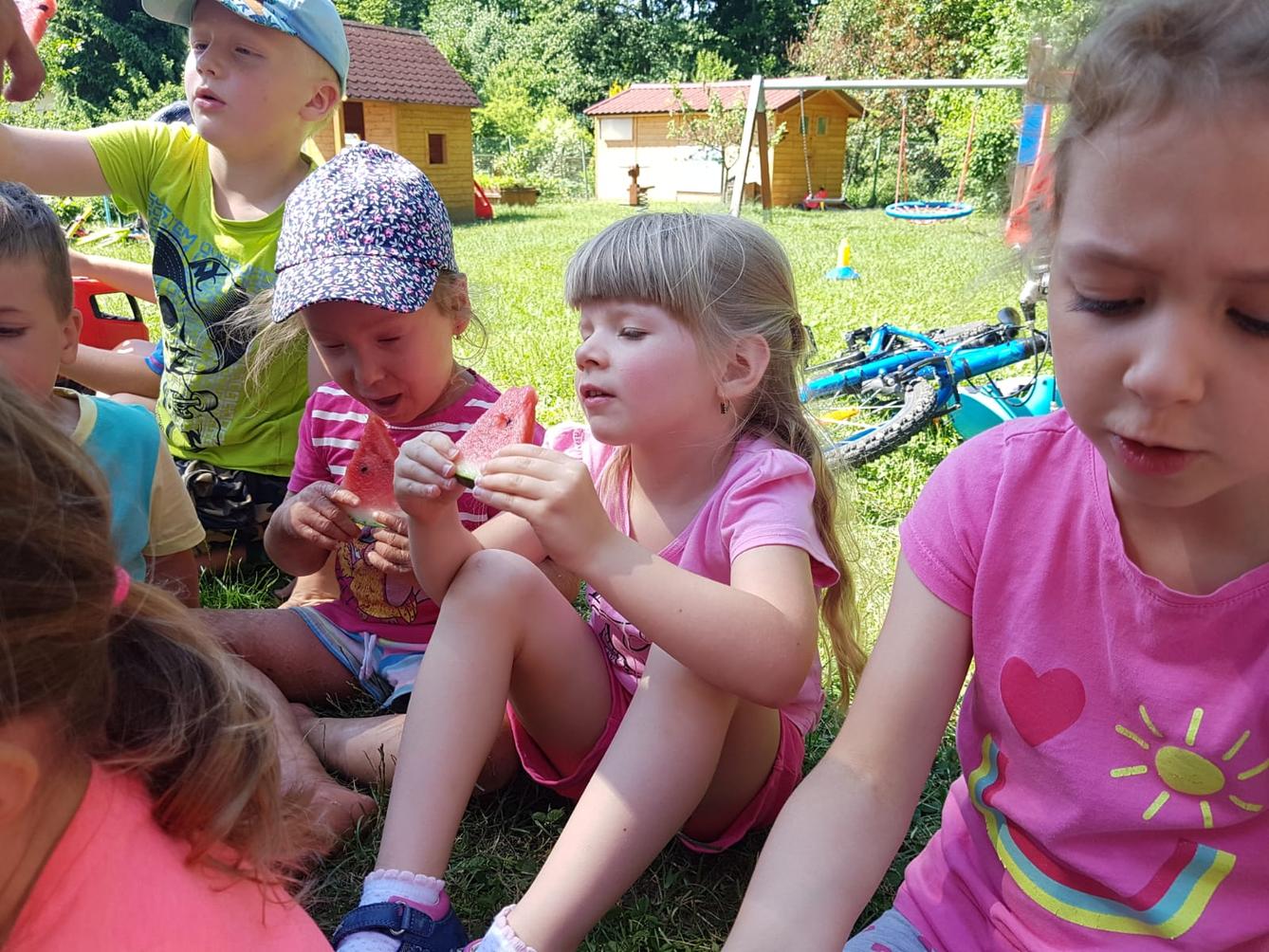 Broučci-autíčková školka, broučci+sovičky-kolojízda - 2