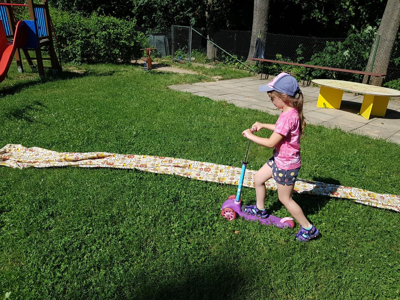 Broučci-autíčková školka, broučci+sovičky-kolojízda - 40