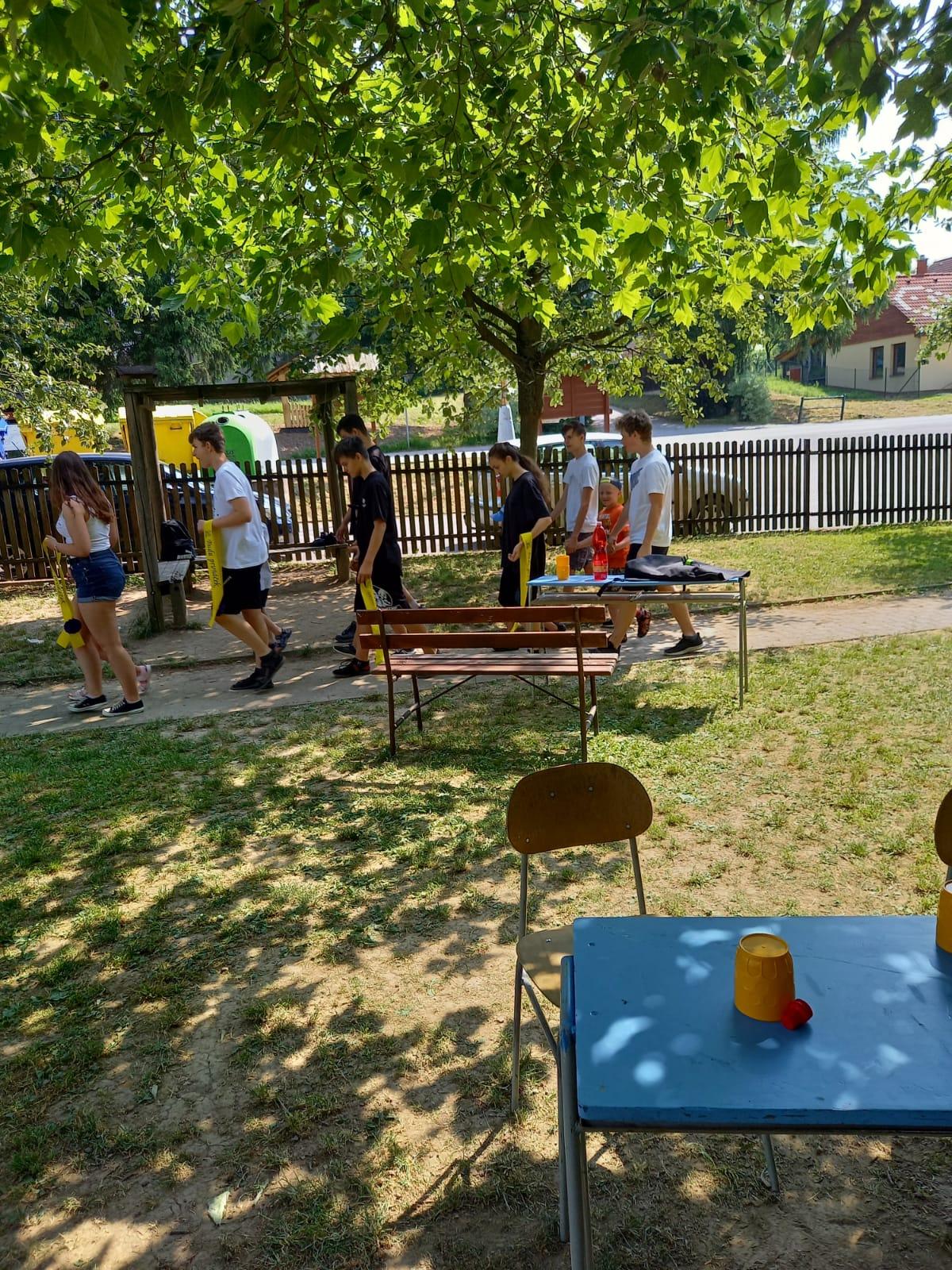 Pasování předškoláčků na prvňáčky a dopolední hry v ZŠ :-) - 34